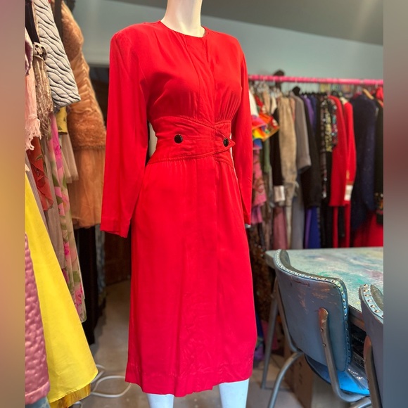 Vintage “Executive” Dress - Picture 2 of 13